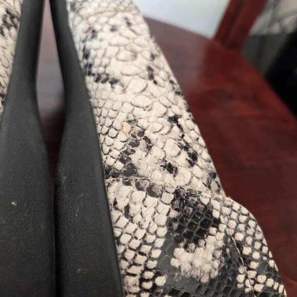 Naturalizer US Womens Size 9 Flexy Snake Print Ballet Flats Leather Upper - Picture 8 of 10